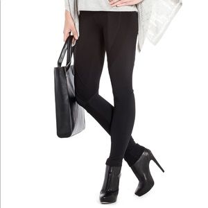 BCBG Kramer legging NWOT